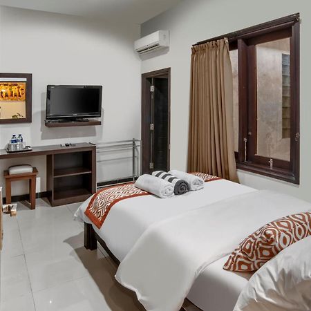 Pondok Arya Kuta Villas By Kamara Kuta Lombok Exterior foto